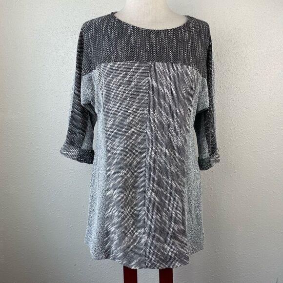 NWT Sharagano Gray Sweater Top Size L - Picture 1 of 8